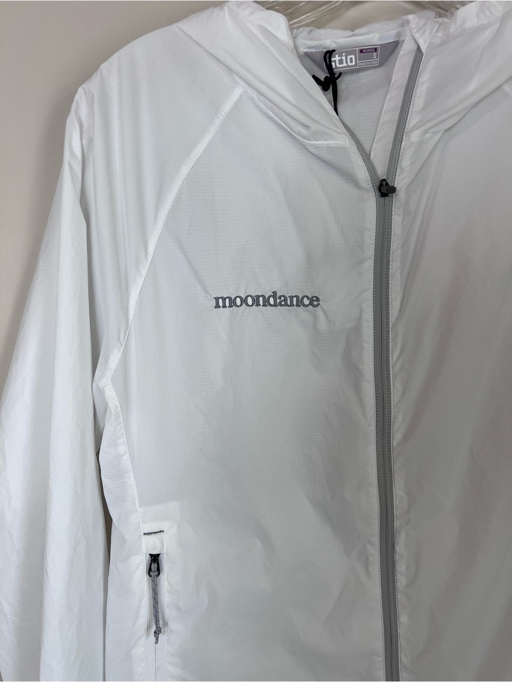 Stio Womens Second Light Windshell Jacket Medium Morning Frost White New - Picture 4 of 9